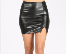 Load image into Gallery viewer, Donna Pleather Skirt
